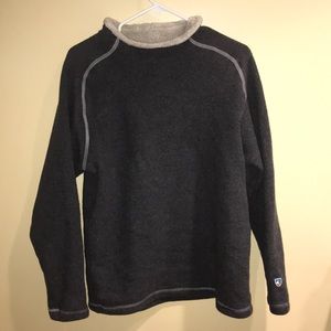 Mens Kuhl sweater. Size medium.